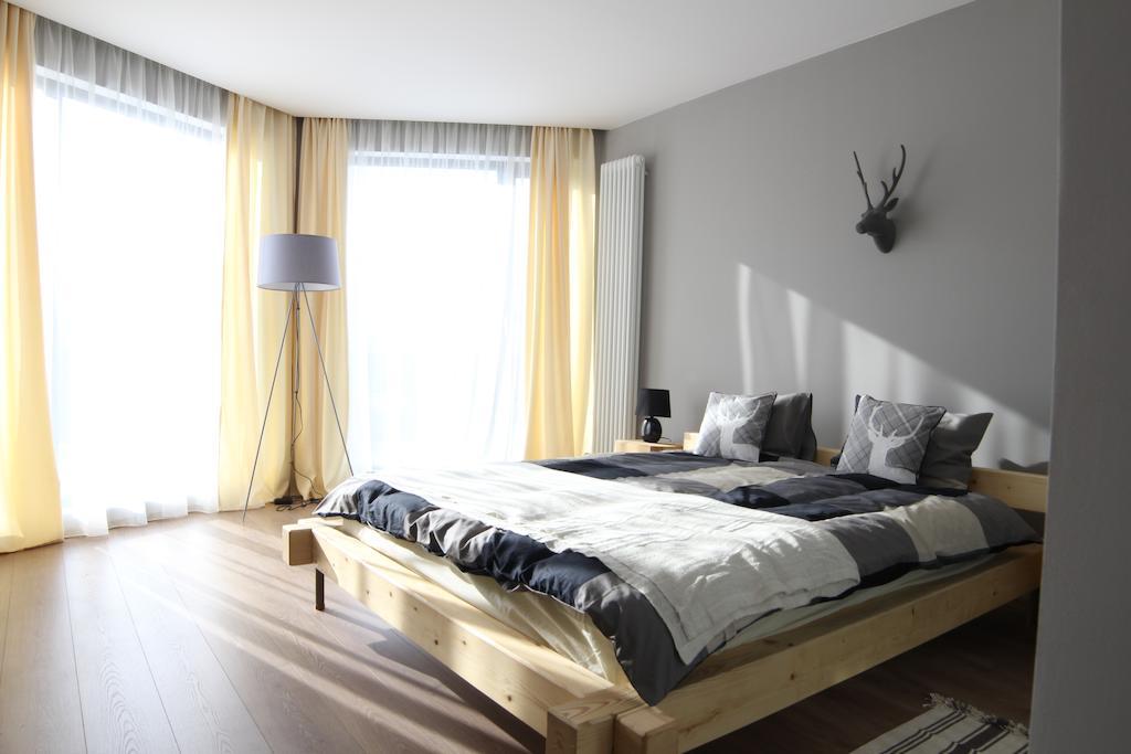Villa Swiss Săcele Habitación foto
