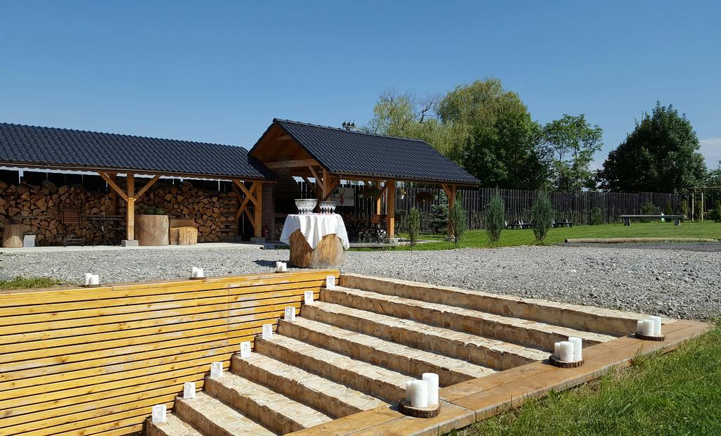 Villa Swiss Săcele Exterior foto